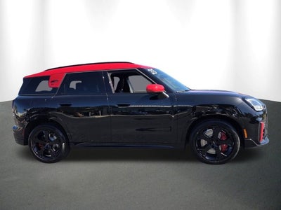 2025 MINI John Cooper Works Countryman Iconic
