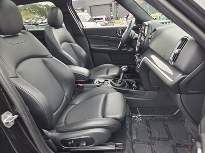 2018 MINI John Cooper Works Countryman Base