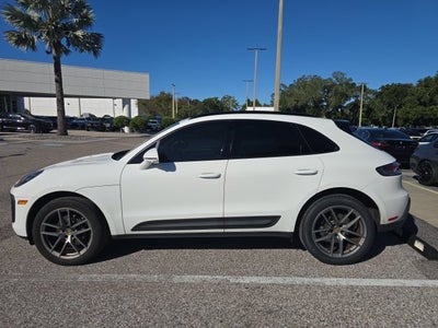 2022 Porsche Macan Base