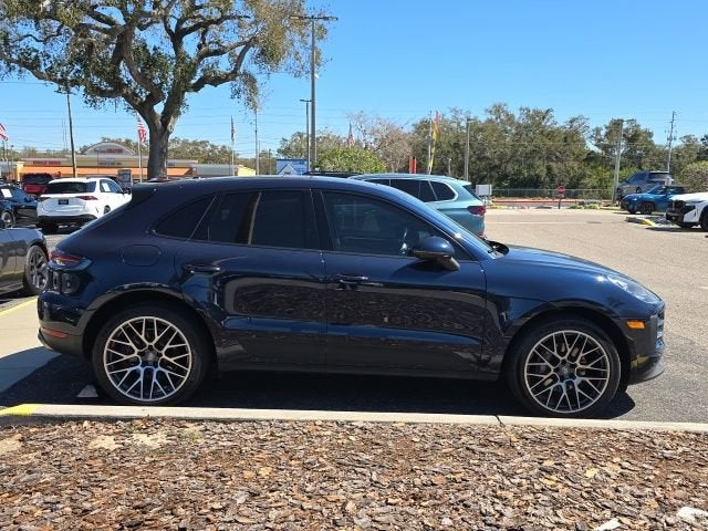 2020 Porsche Macan Base