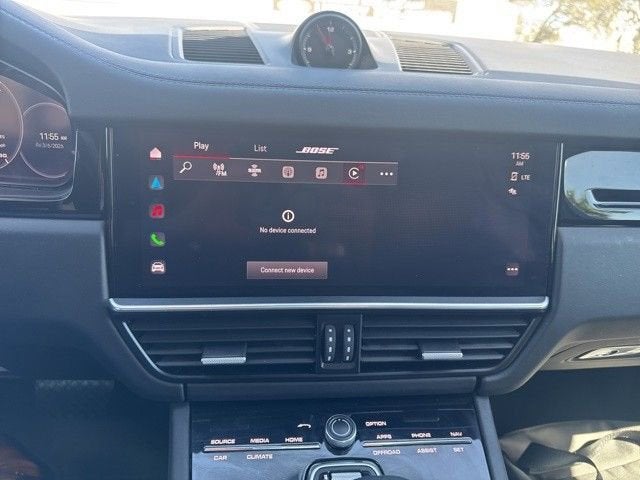 2022 Porsche Cayenne Base