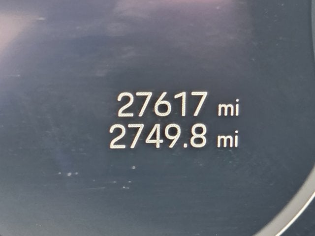 2022 Porsche Cayenne Base