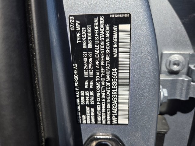 2024 Porsche Macan S