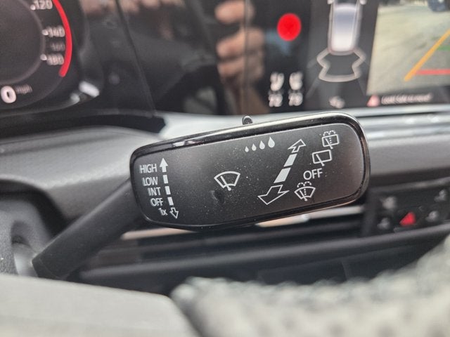 2022 Volkswagen Golf GTI Autobahn