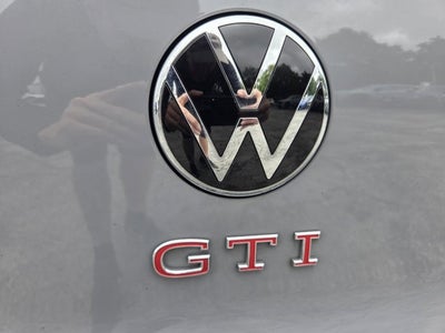2024 Volkswagen Golf GTI Autobahn