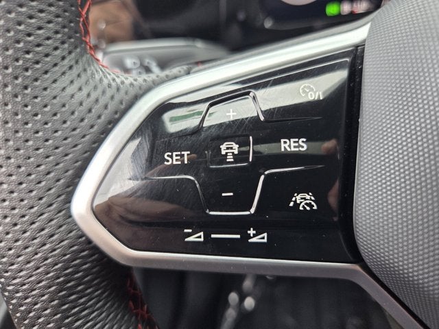 2024 Volkswagen Golf GTI Autobahn