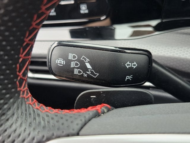 2024 Volkswagen Golf GTI Autobahn