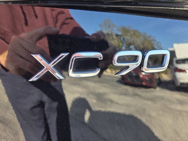 2021 Volvo XC90 Momentum