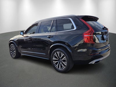 2021 Volvo XC90 Momentum