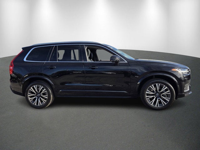 2021 Volvo XC90 Momentum