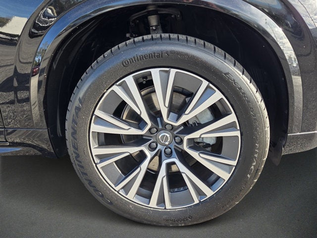 2021 Volvo XC90 Momentum