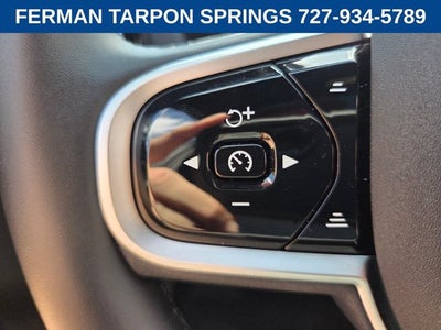 2026 Volvo XC60 Plus