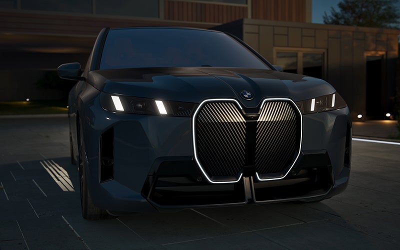 The BMW iX illuminated kidney grille. |Ferman BMW in Palm Harbor FL